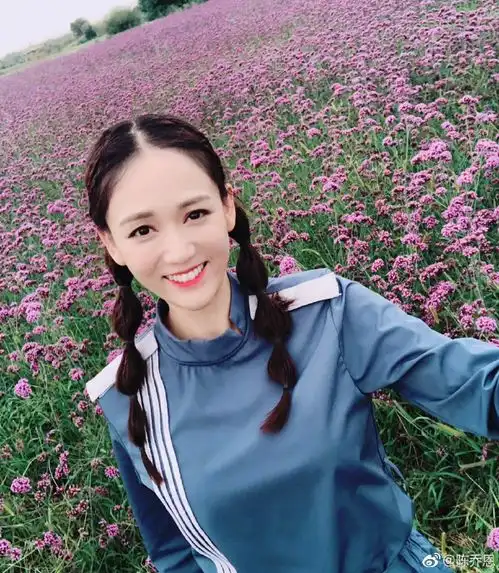 勇敢的世界惊现特工三张童年照能否解开神秘面纱