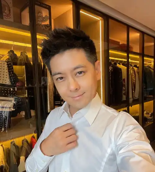 林志颖和老婆为长子庆生,12岁kimi快和妈妈一样高,长大也是帅哥