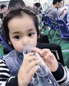 暴雨后9岁男孩暖爆朋友圈孩子如此善良,你没权利伤害他