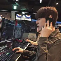 超拽超帅的男生微博头像个性独特假装不在意其实很在意