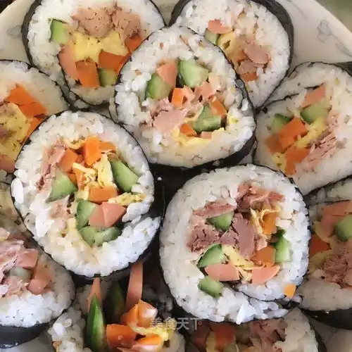 紫菜包饭的做法紫菜包饭怎么做信任之美紫菜包饭mkx可馨妈咪的菜谱美食天下