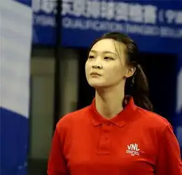 惠若琪创元气排球夏令营带情怀反哺排球事业,怀念国家队的日子