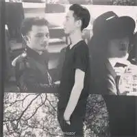 小清新男生qq头像你逢场作戏我将计就计