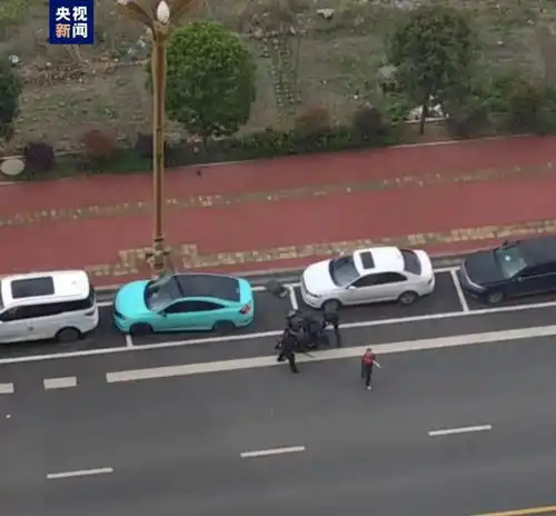 云南镇雄医院持刀行凶案致2死21伤,通报嫌疑人系当地一男性村民