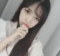 简约白底卡通小人头像