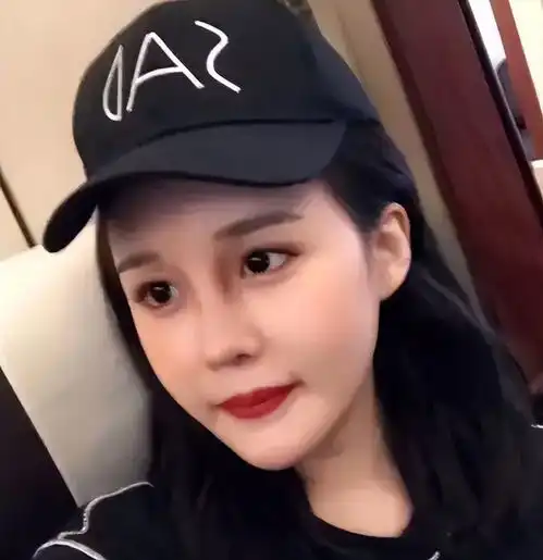 星二代婚恋被金钱名利裹挟坎坷赵本山女儿分手,大衣哥儿子离婚