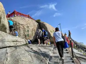 五岳之巅论剑,太华仙踪无数