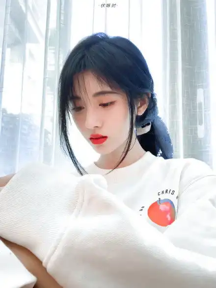 鞠婧祎秋日live图,网友又是一波头像