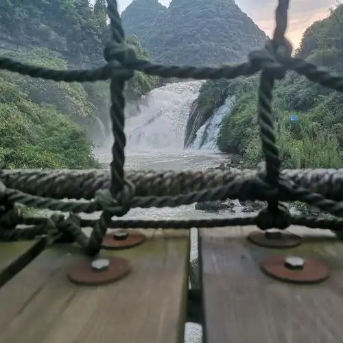 贵州黄花寨贵州长顺高清风景壁纸1080p无水印