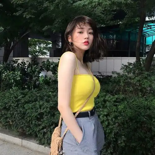 短发微卷发型图片微卷设计款短发好时髦