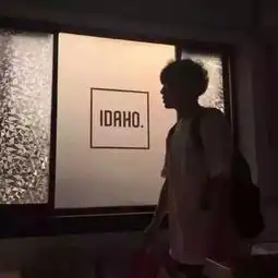 真人版好看的情侣头像