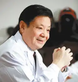 走近国医大师传承中医做潮人