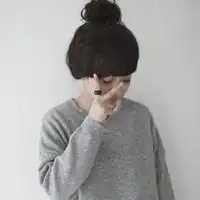 给我几张唯美女生头像.