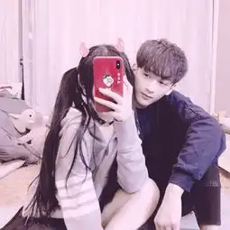 杨清柠用瓷砖线证明没p图,粉丝曝光求婚照片,网友打脸不