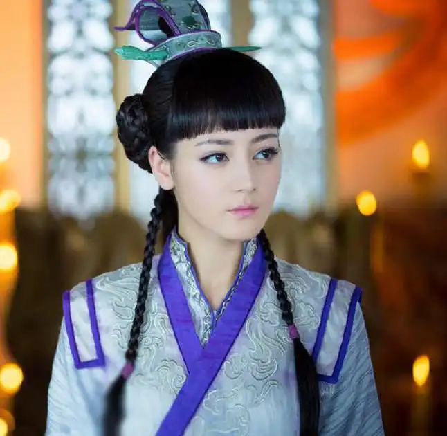 六年前的这部剧,集齐娱乐圈红人,不仅有李易峰杨幂,她最让人意外迪丽热巴
