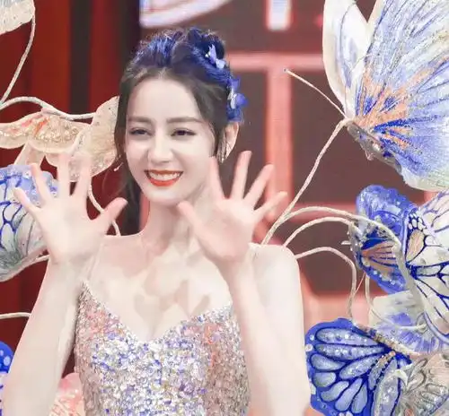 迪丽热巴待播剧安乐传,与龚俊刘宇宁合作,会成为影视剧天花板吗