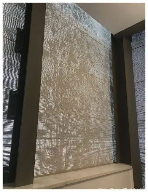 别再用现浇混凝土了,现在国外家庭都用这种代替,透明的还能发光