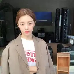 她曾因长相被霸凌,如今美得似全智贤,人生开挂网友初恋颜,心动了高允真