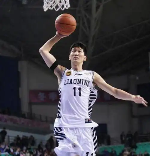 cba现役三大顶级3d球员一位稳入世界杯名单一位落魄到无球可打