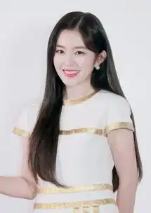 一周爱豆穿衣榜秀智化身摩洛哥公主美翻天粉墨姐妹花时装周大放异彩