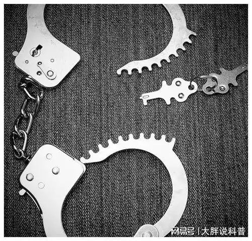 男女站着发生关系,男方不构成强奸罪