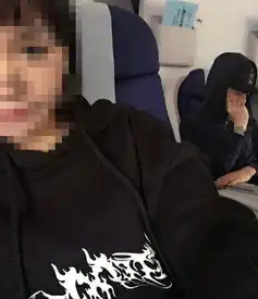 霍建华刘诗诗探班吴奇隆华哥为啥坐小两口中间
