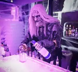 为了爱情,瑞典人耗费5000吨冰雪建了一座水晶宫