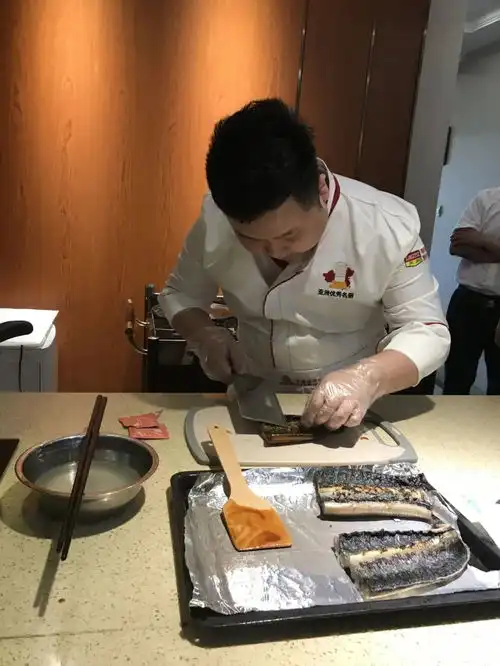 南宁25岁厨师小哥被认定d类人才,有望获40万元购房补贴你属于哪一类