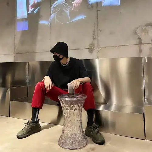 cp头像我在等等乌鸦讲情话等铁树开花