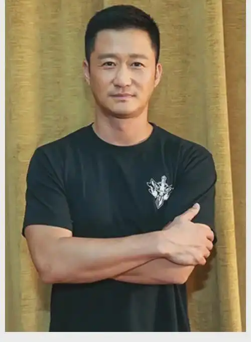 吴京胜诉获赔34万妻子点赞立白解约吴亦凡,夫妻俩太刚了