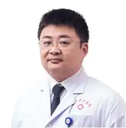 一场车祸缺了半边脑壳,黄河中心医院杨涛完美修补