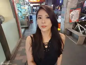 韩美女设计师爆红容颜清丽胸前雄伟