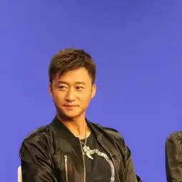 吴京把胡歌推向粉丝上热搜了是怎么回事