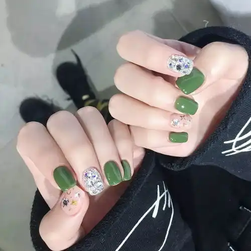 短指甲做美甲简直美呆了你竟然还不知道