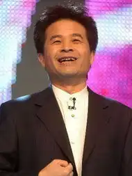 李湘怀孕参加吴京婚礼未家暴未婚变妹妹未插足