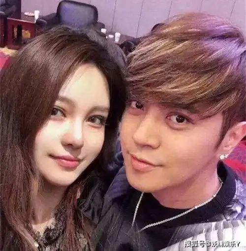 罗志祥撩妹信息曝光,女模公开露骨聊天内容,约欧洲玩遭拒