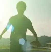 求一对qq意境情侣头像