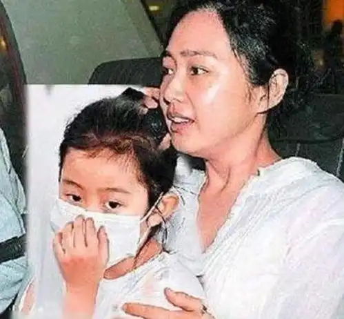 模范爸爸刘德华为女儿雇了10个保镖3个保姆,一年花去5个亿