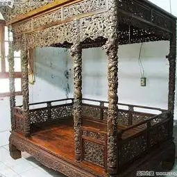 一张黄花梨龙床图片及价格木质造像泥塑造像木雕木质建筑构件交易