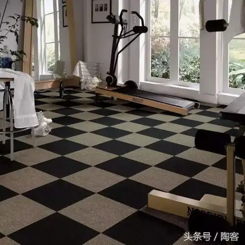 逗我呢这明明的是地毯,你却说是瓷砖
