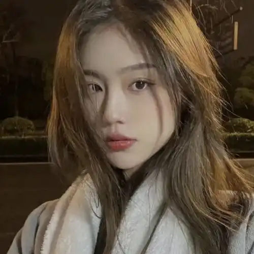 ins招桃花女头