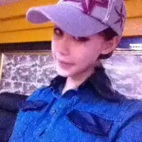 求这种类型的qq情侣头像