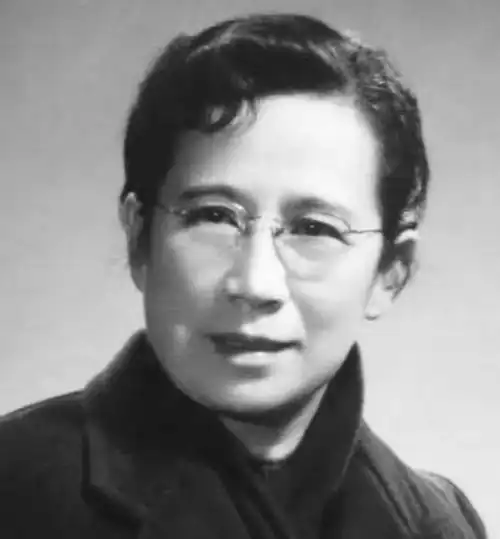 从几封书信,看才女赵清阁与老舍的一段隐秘情缘