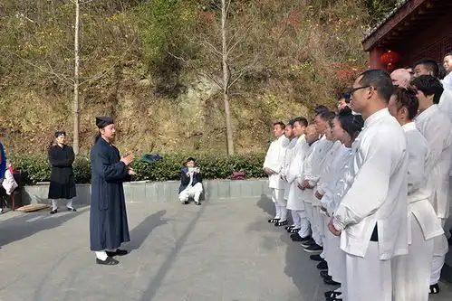 武当三丰派传人陈师行道长收徒仪式2017年
