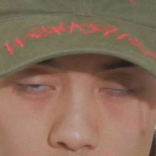 有没有男生的中二头像