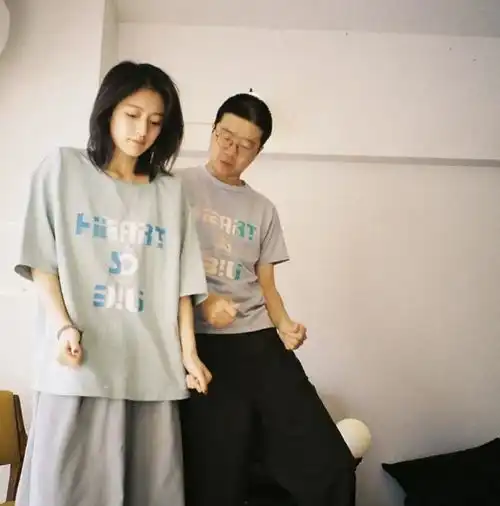 13天前还在莫高窟玩,现在俩人真离了