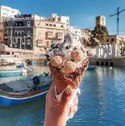 这才是旅行的最高境界,将美景吃进嘴里