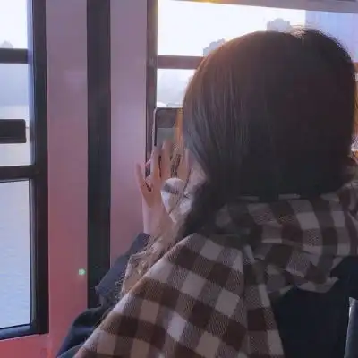 贺知忧希望我这个小朋友,能让你难忘又牵挂