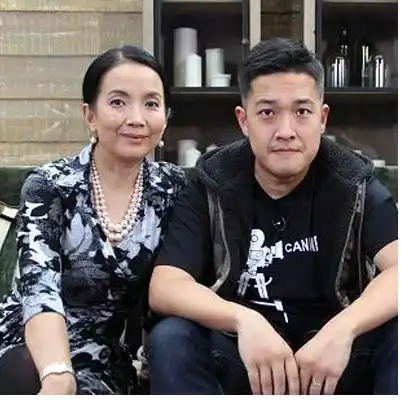 58岁吕丽萍三任丈夫,一个比一个厉害,网友这辈子没白活
