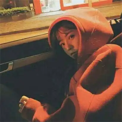 女生头像伤感,偏爱孤独与自由的女生